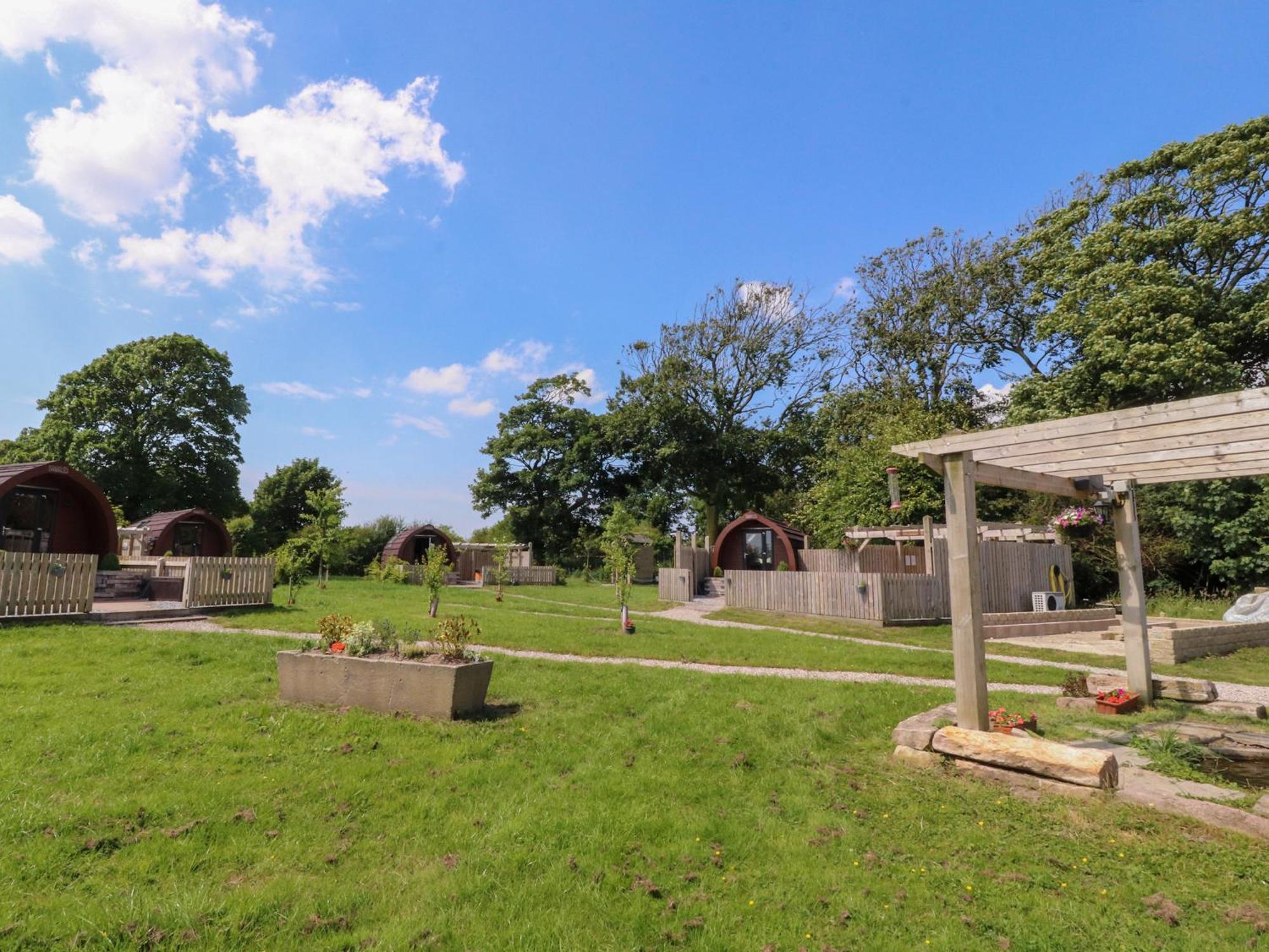 Lapwing Lodge Lancaster Exterior photo
