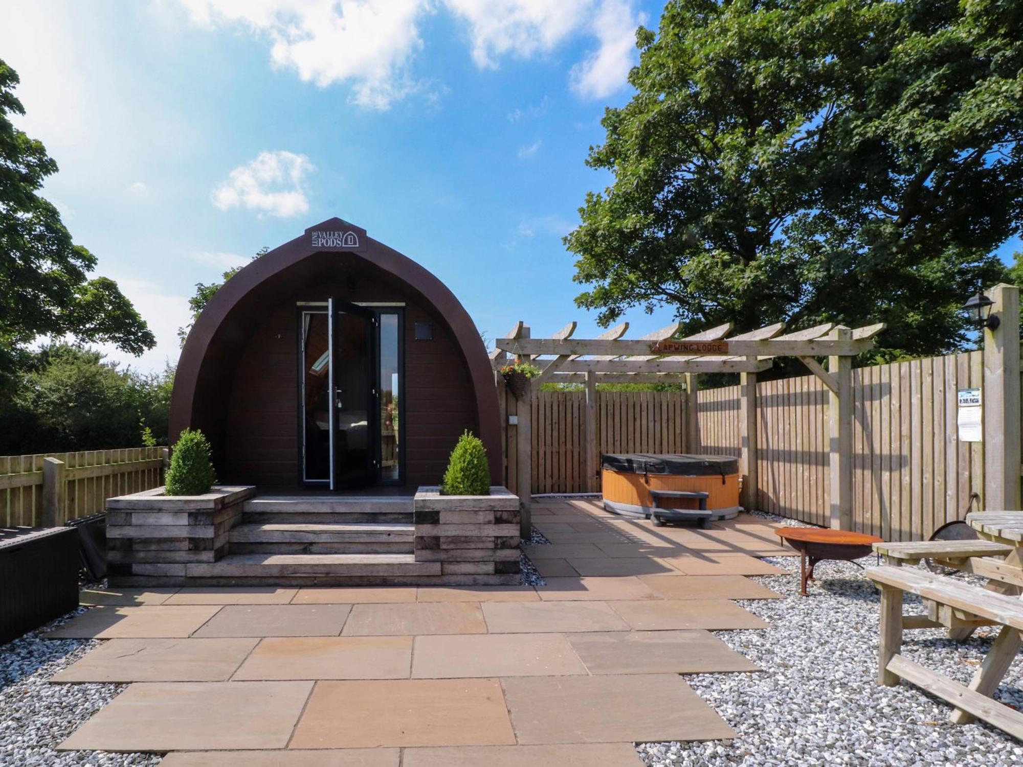 Lapwing Lodge Lancaster Exterior photo